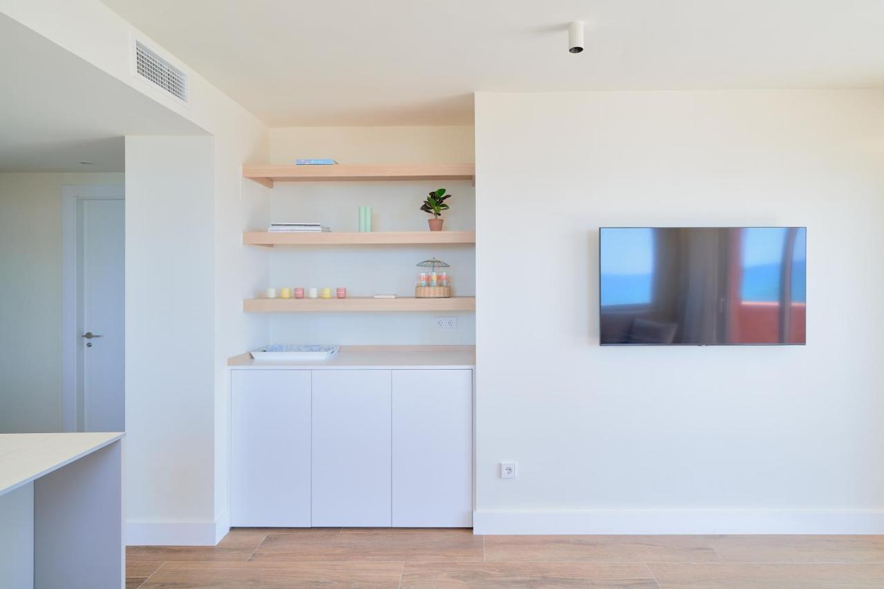 Sea Suite Beachfront Марбеля Екстериор снимка