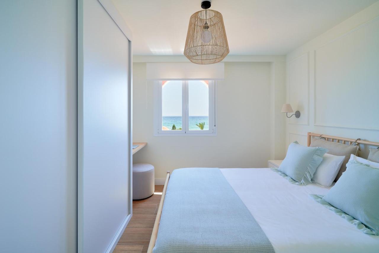 Sea Suite Beachfront Марбеля Екстериор снимка