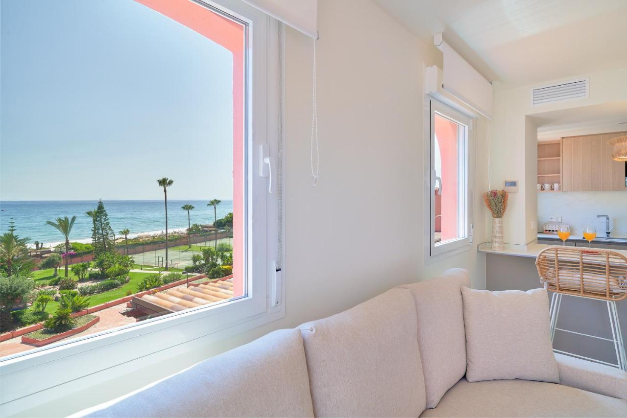Sea Suite Beachfront Марбеля Екстериор снимка