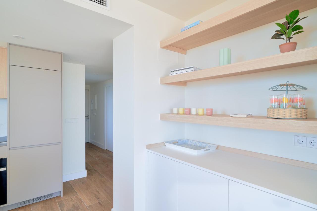 Sea Suite Beachfront Марбеля Екстериор снимка